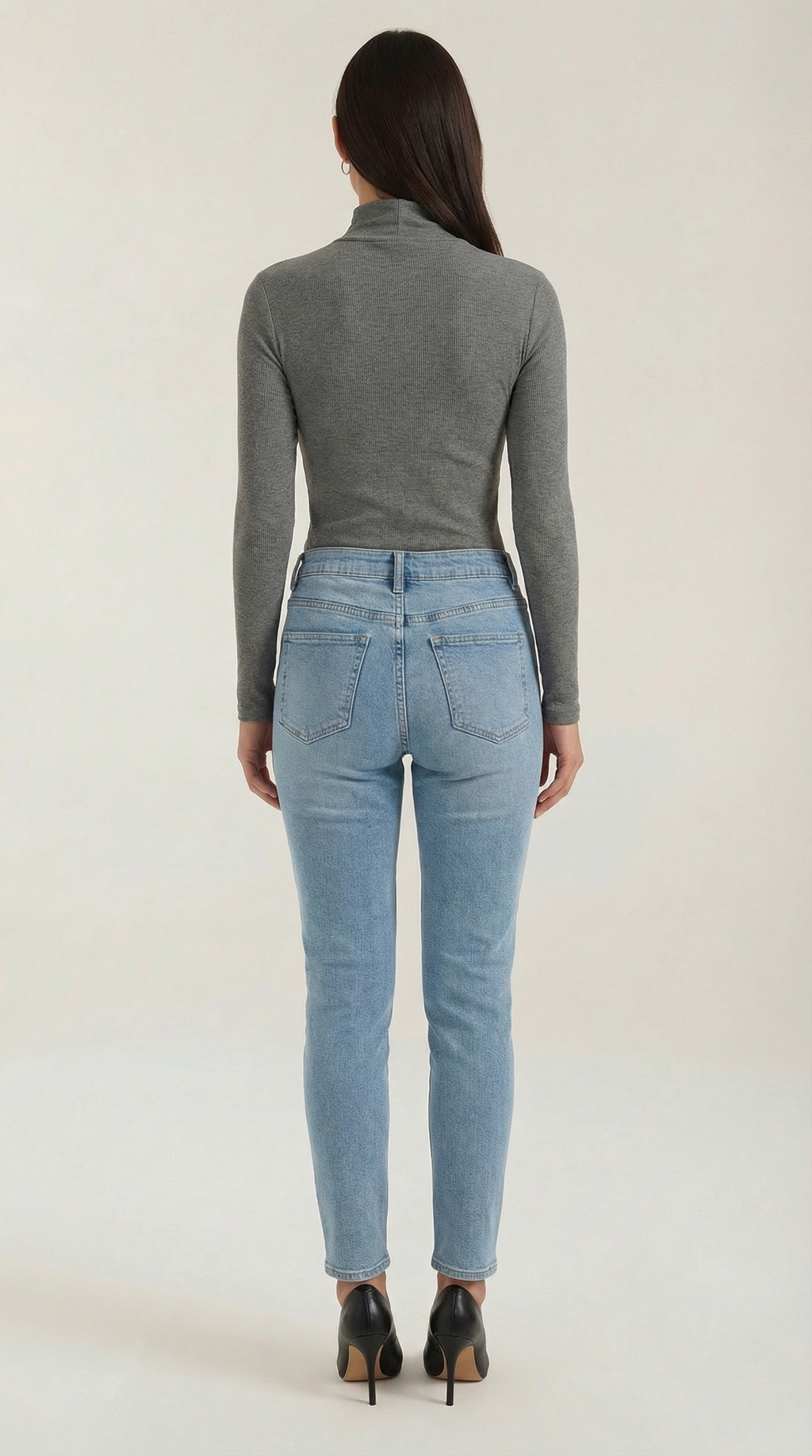 Top Barbara de Manga Larga con Cuello Alto