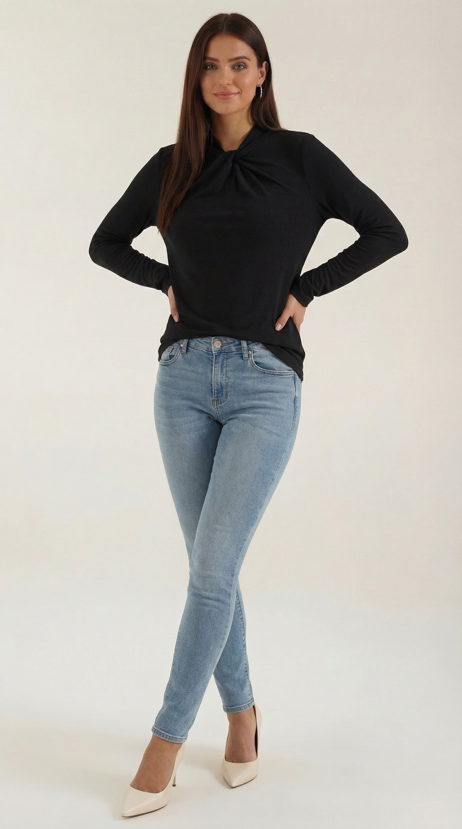 Blusa Jamie con Cuello Alto Anudado