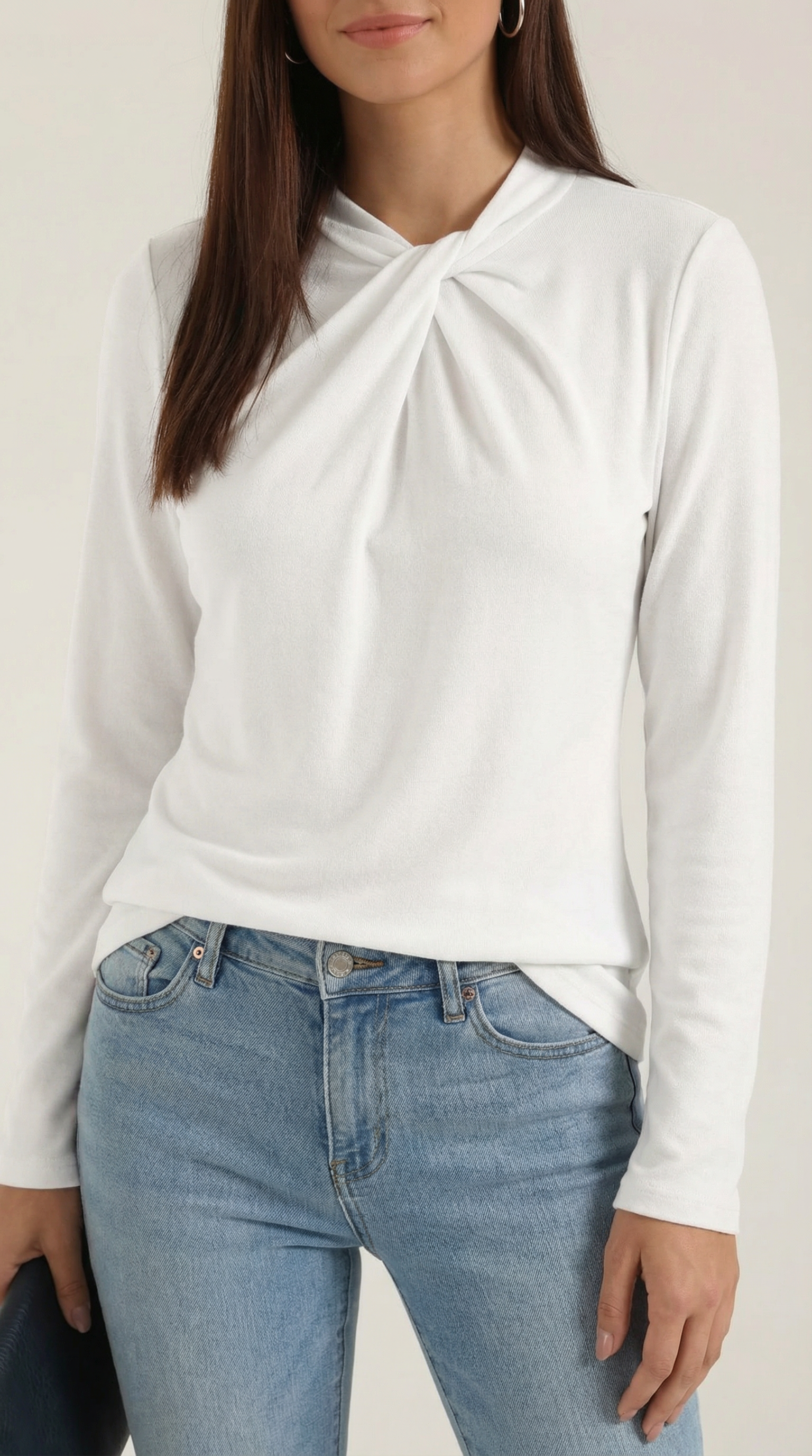 Blusa Jamie con Cuello Alto Anudado