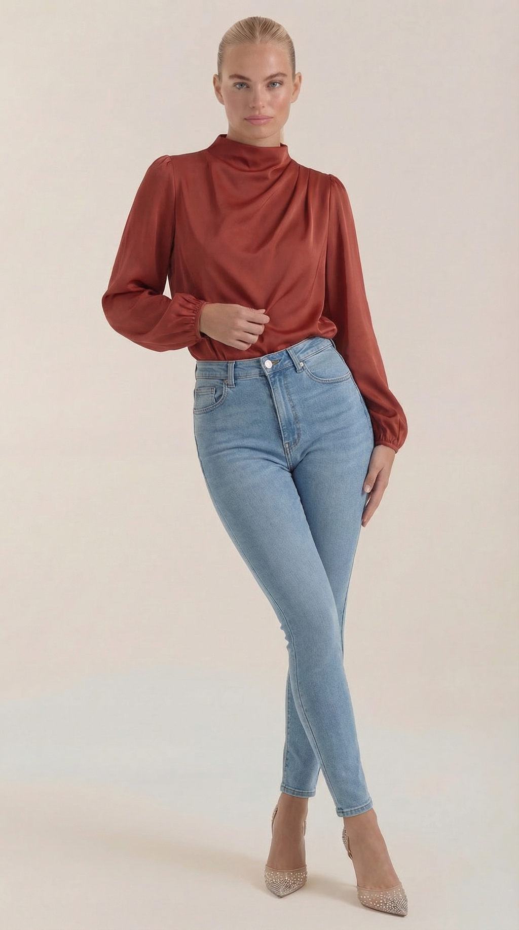Blusa Marcia de Manga Larga Abullonada