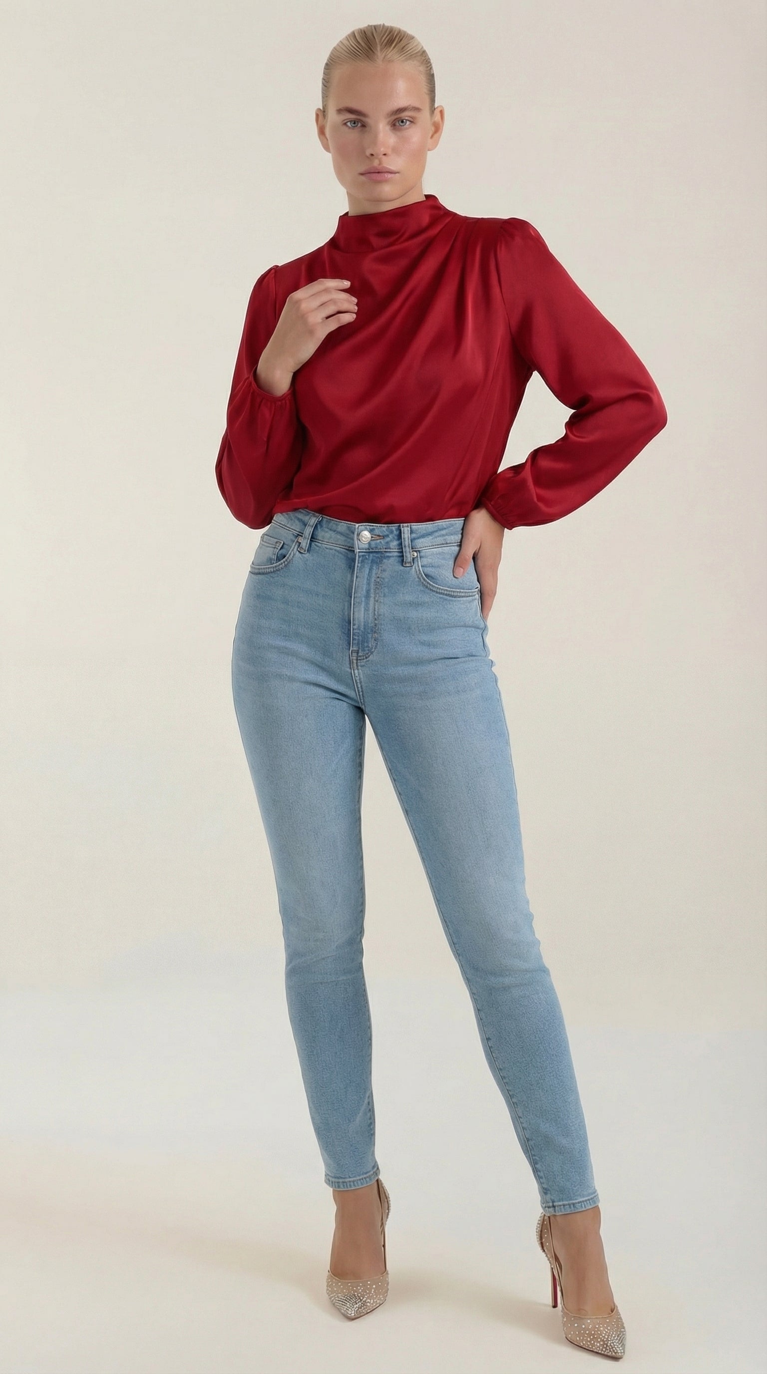 Blusa Marcia de Manga Larga Abullonada