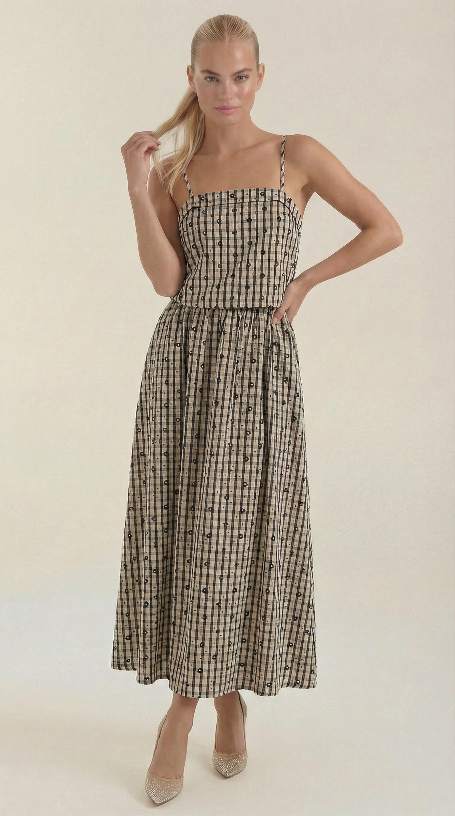 Vestido Midi Ronda de Verano a Cuadros