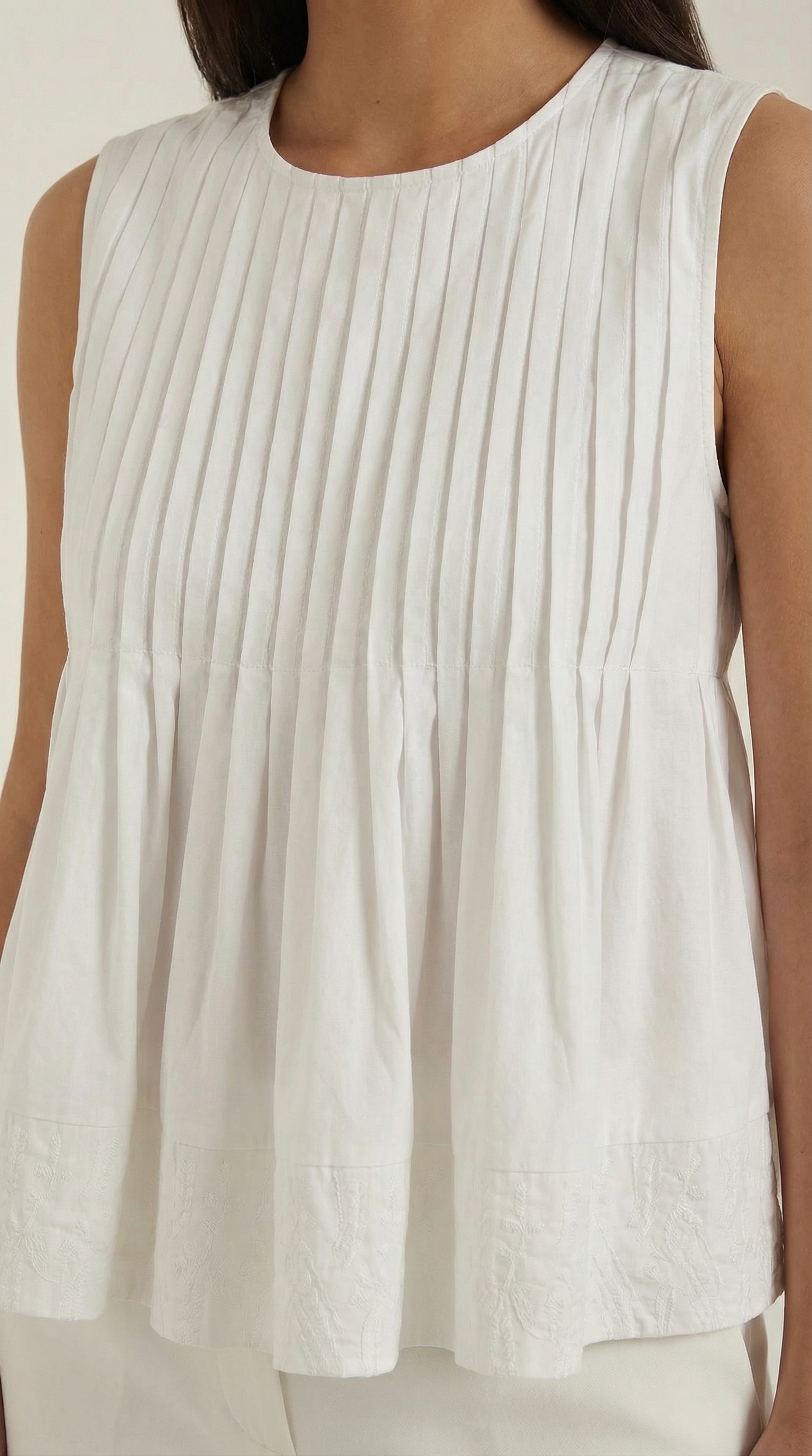 Top Tess con Detalle Plisado