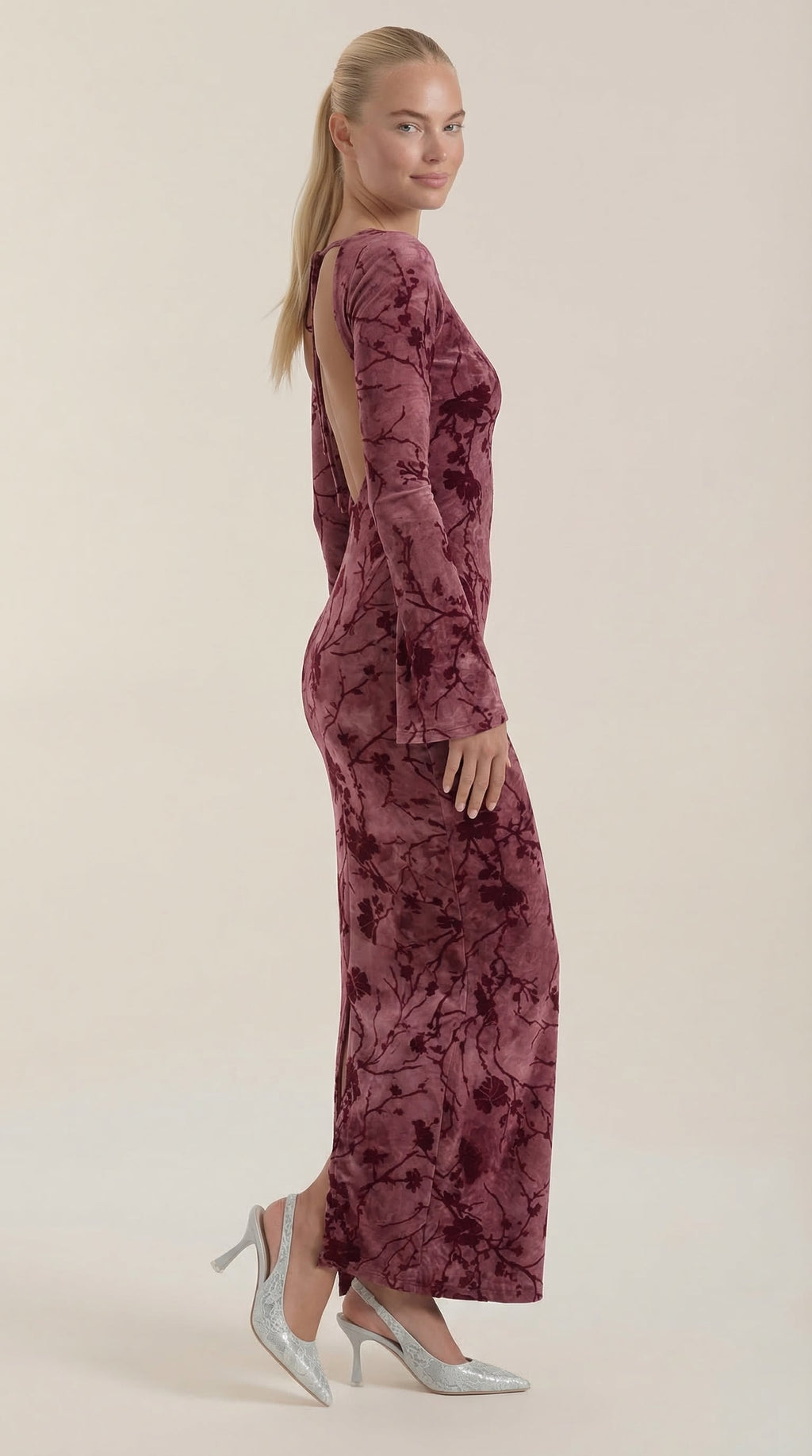 Vestido Maxi Colleen con Estampado Floral Delicado
