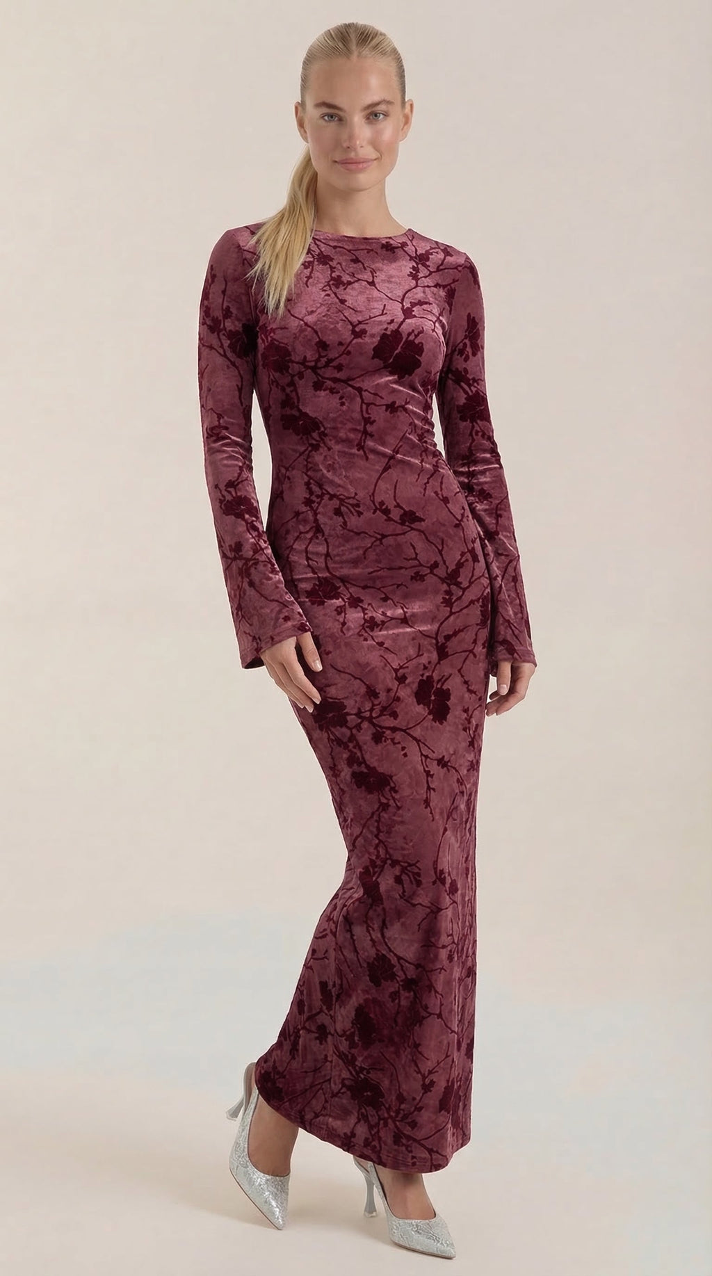 Vestido Maxi Colleen con Estampado Floral Delicado