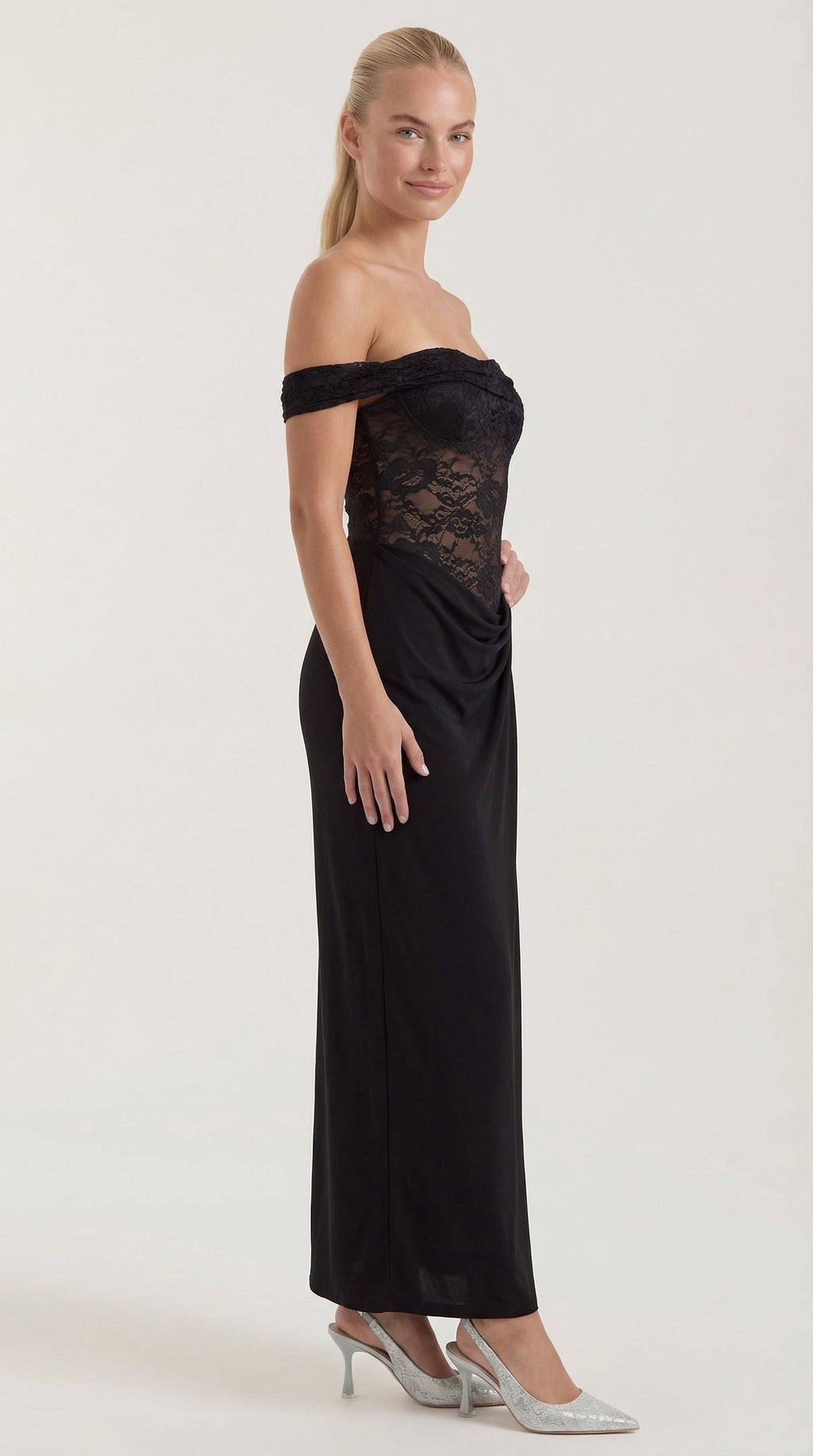 Vestido Maxi Giselle de Encaje con Corsé y Un Hombro