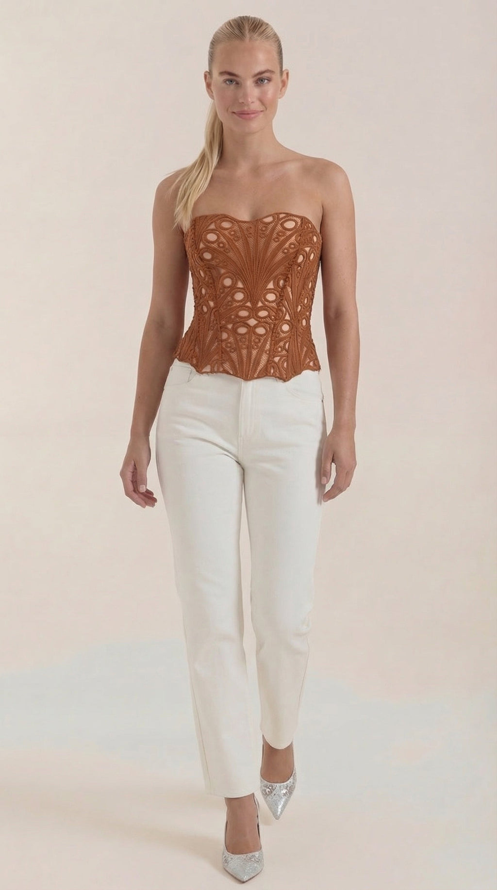 Top Corsé Robyn de Encaje sin Tirantes