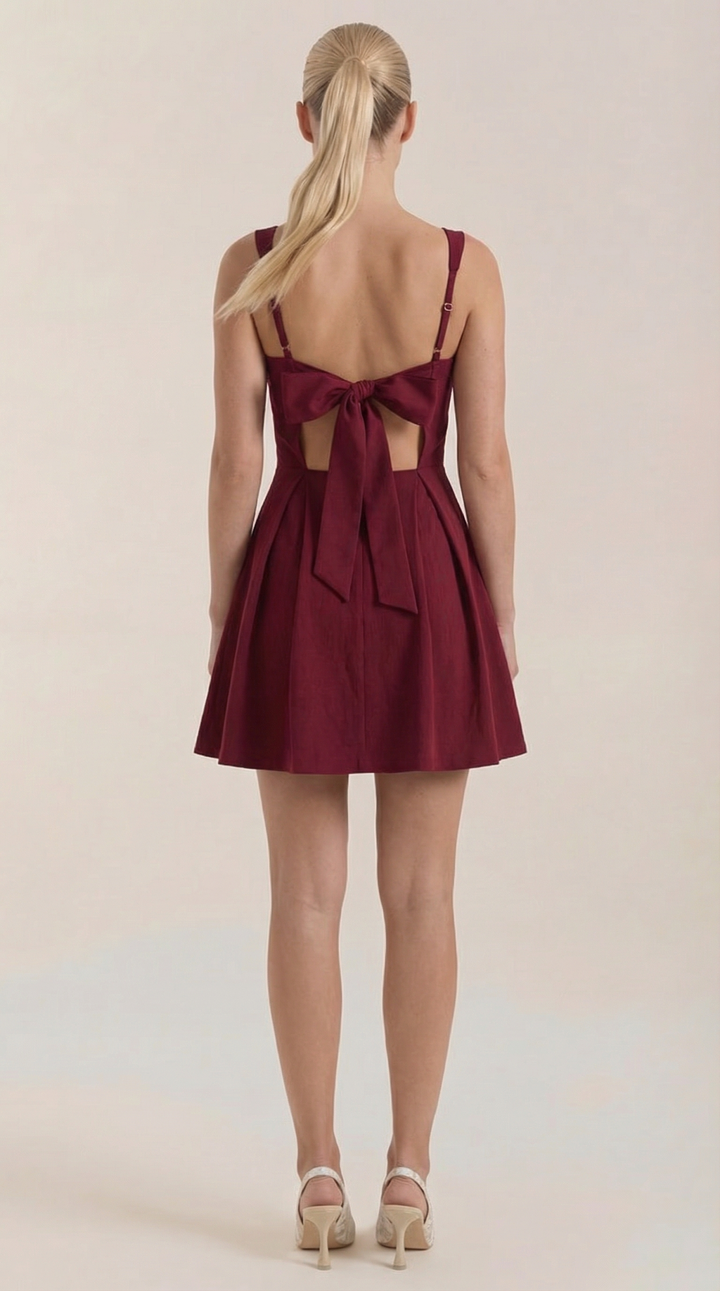 Vestido Mini Rosanna con Cuerpo Entallado