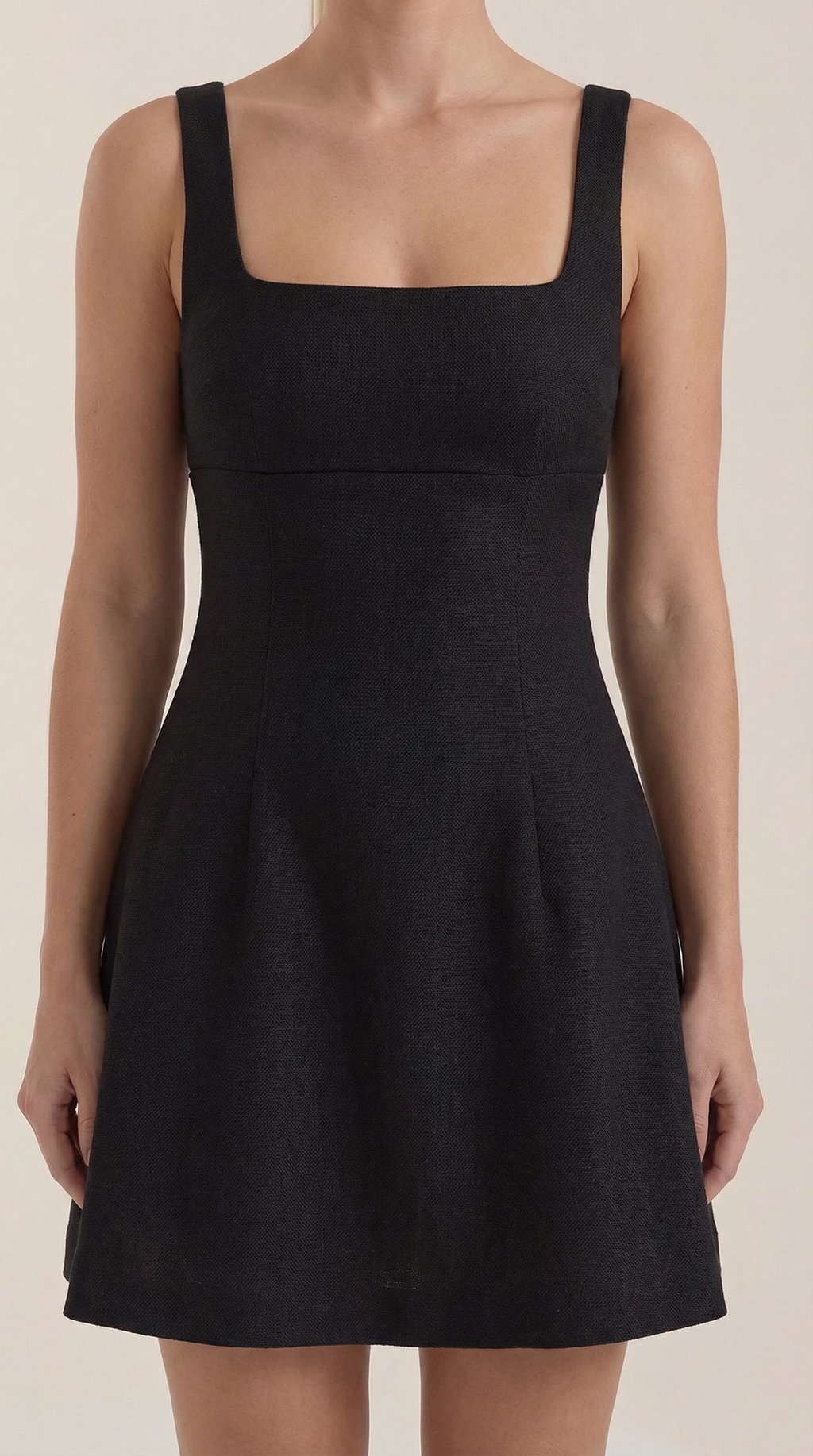 Vestido Mini Rosanna con Cuerpo Entallado